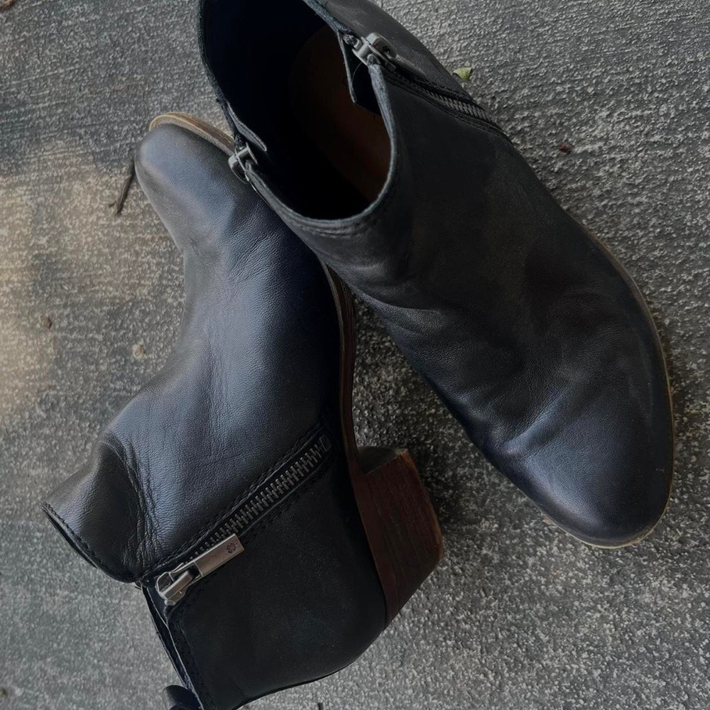 Womens lucky brand boots